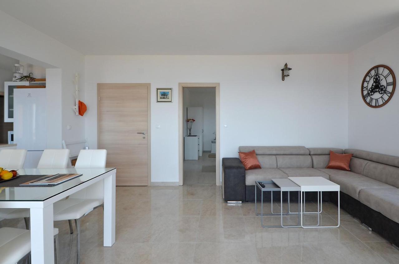 Apartment Elza Трогир Екстериор снимка