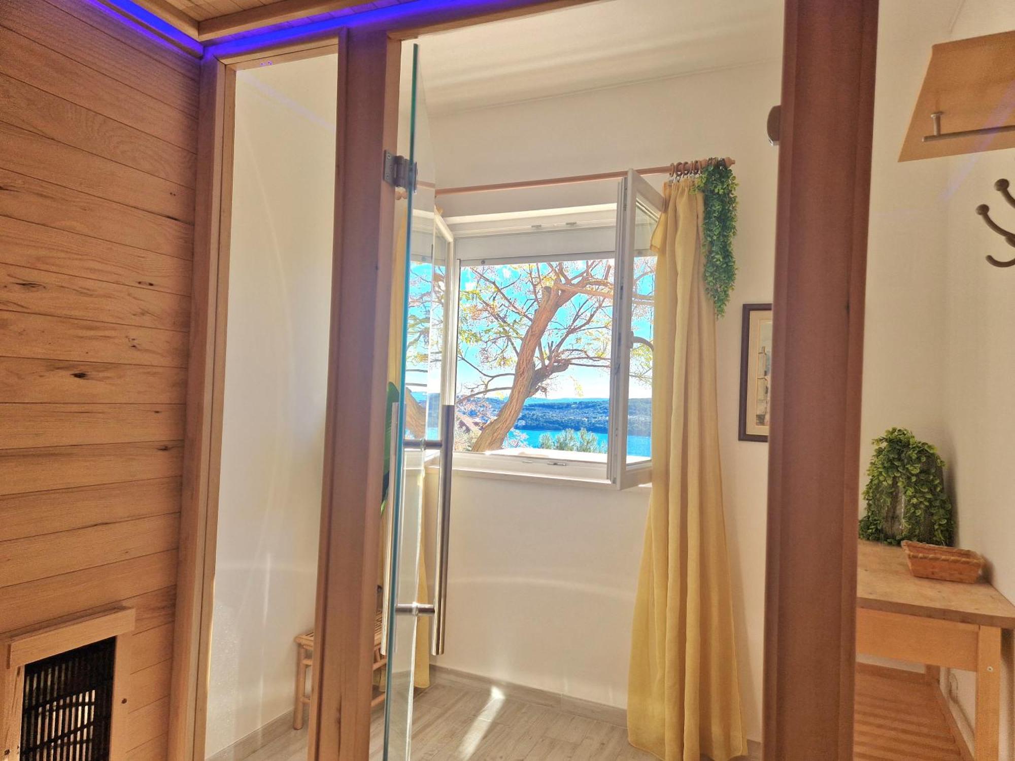 Apartment Elza Трогир Екстериор снимка